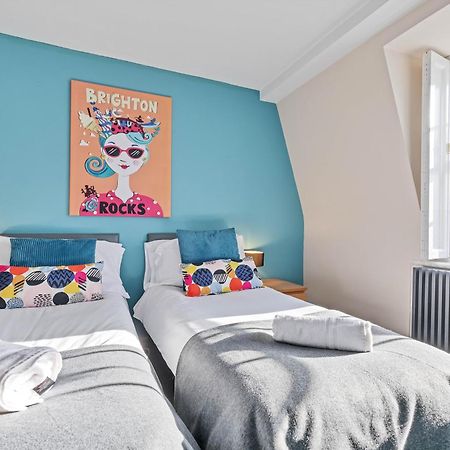 Pebble Mews House - By My Getaways - Parking For One Small Car Brighton Bagian luar foto